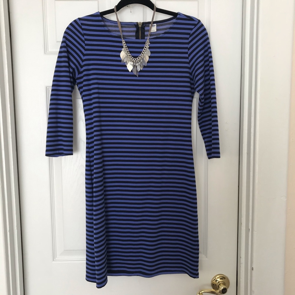 Cute, blue 3/4 sleeved striped dress.